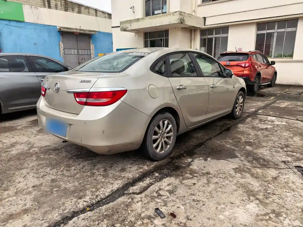 Buick Excelle — миниатюра 6