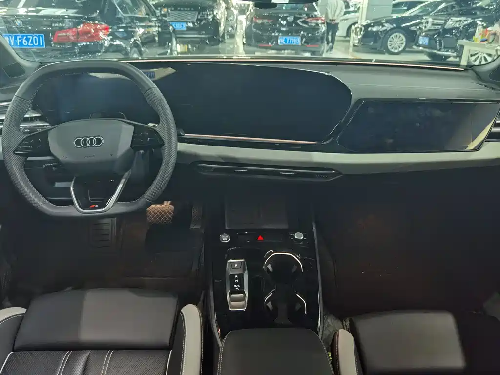 Audi A5L 2026 2.0T Sport