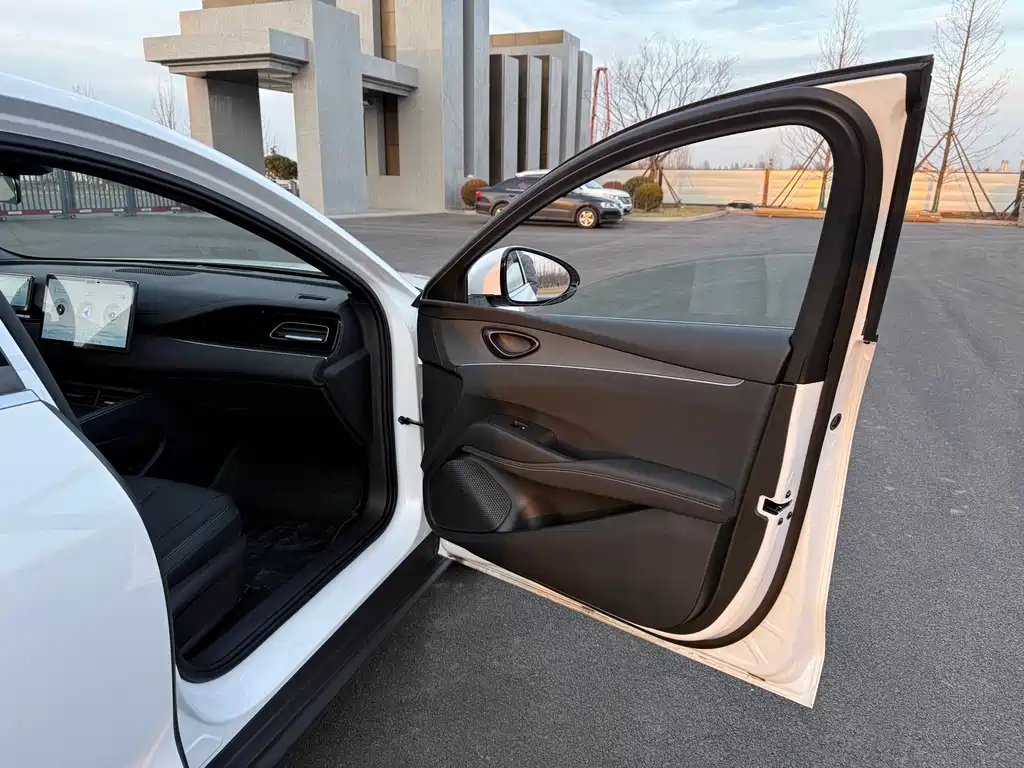 BYD SEAL 06 NEW ENERGY