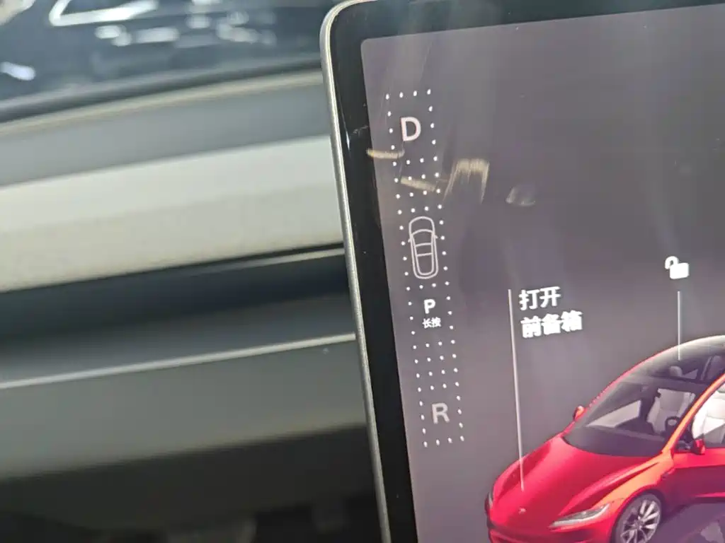 Tesla Model 3 — миниатюра 14