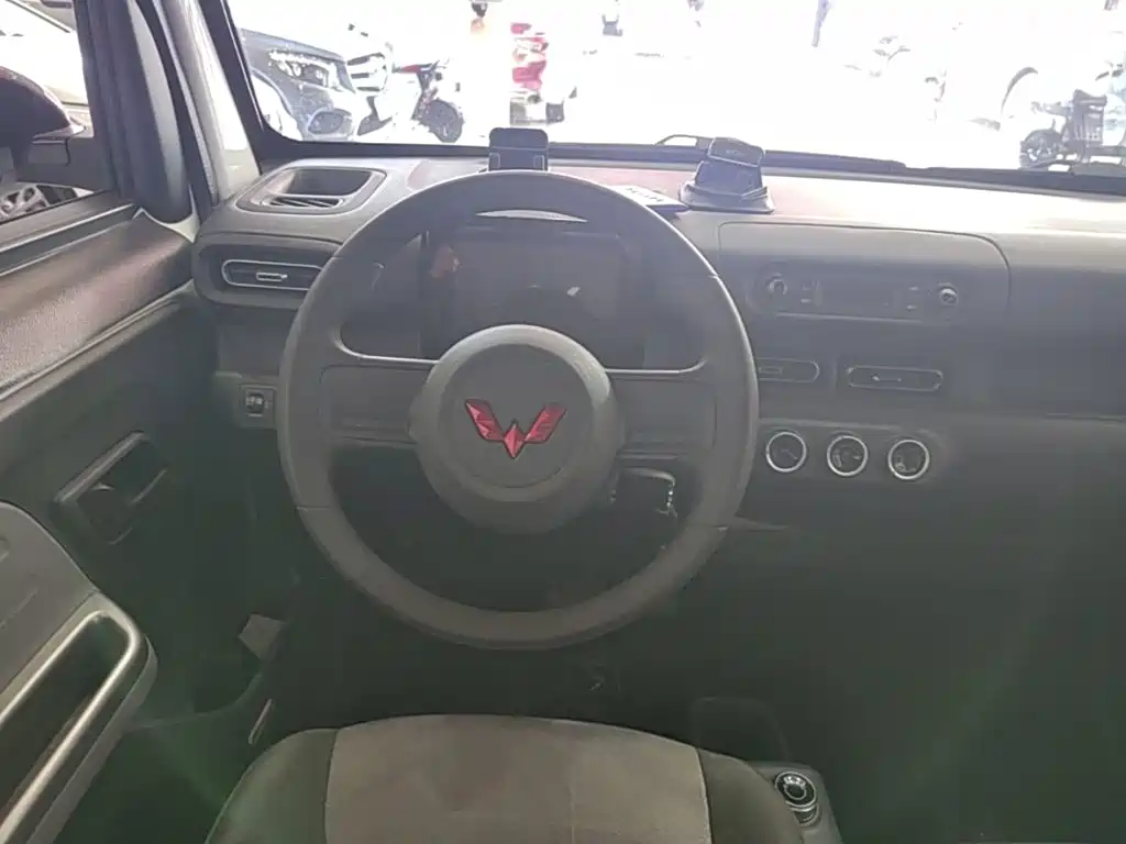 Wuling Zhiguang EV — миниатюра 15