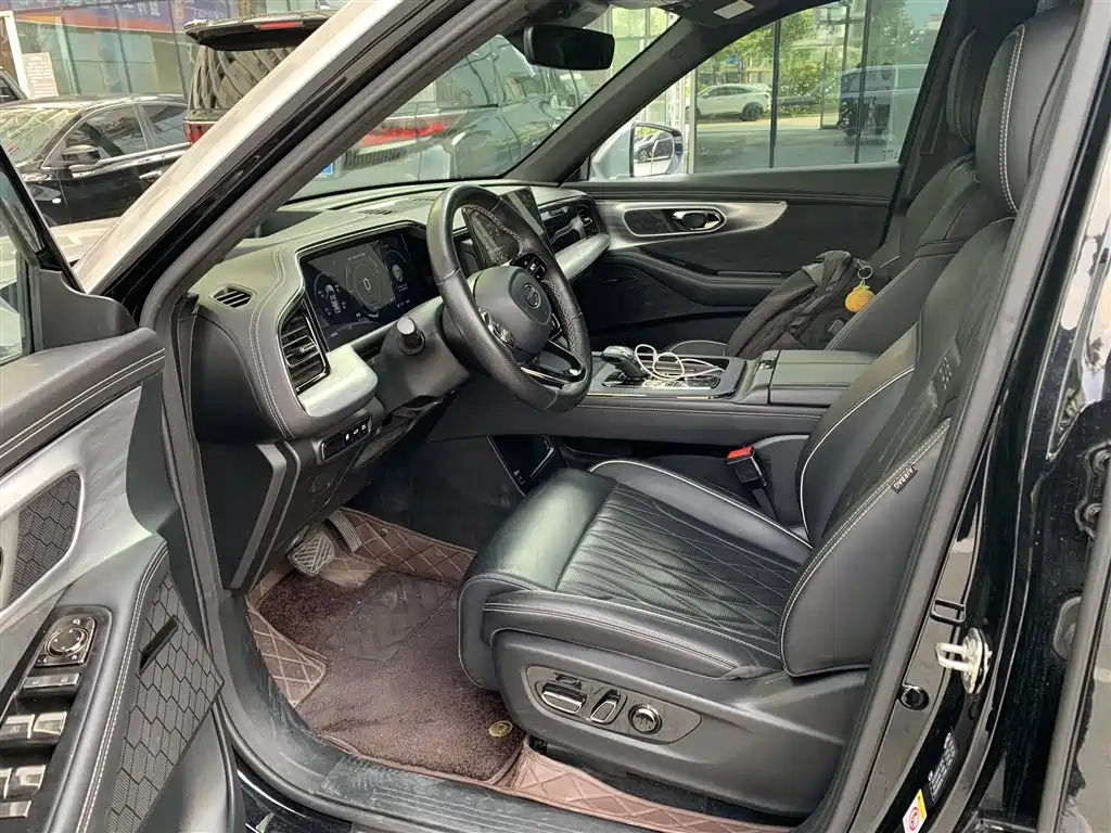 GAC GS8 2024 2.0TM Luxury