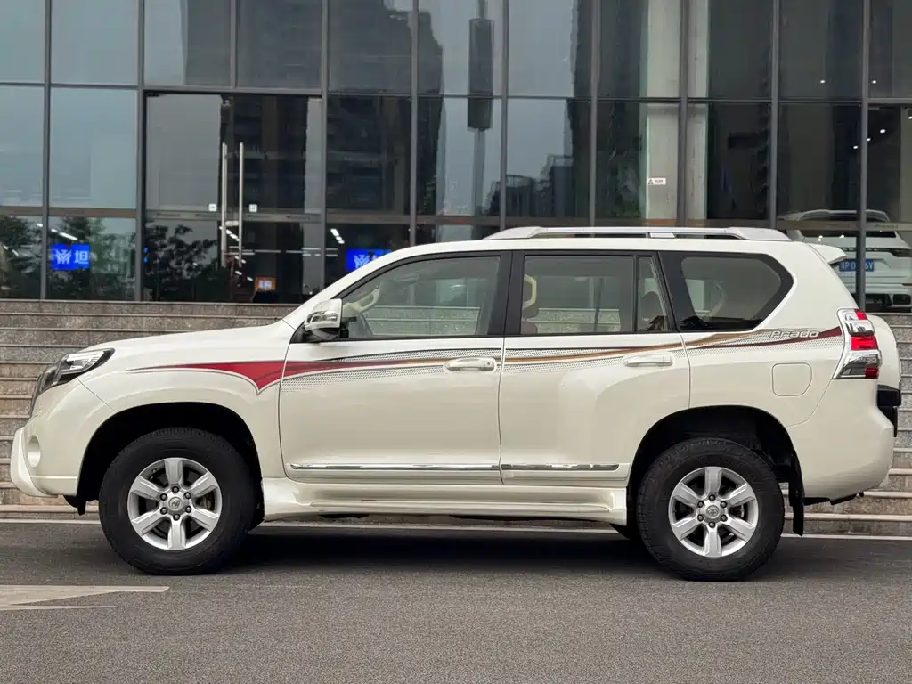 Toyota Land Cruiser Prado 2015 2.7L