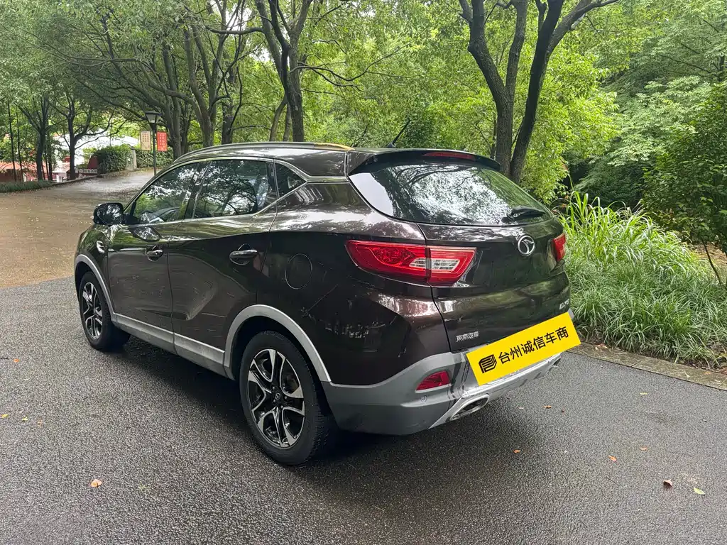 Soueast DX7 2015 1.5T MT Luxury