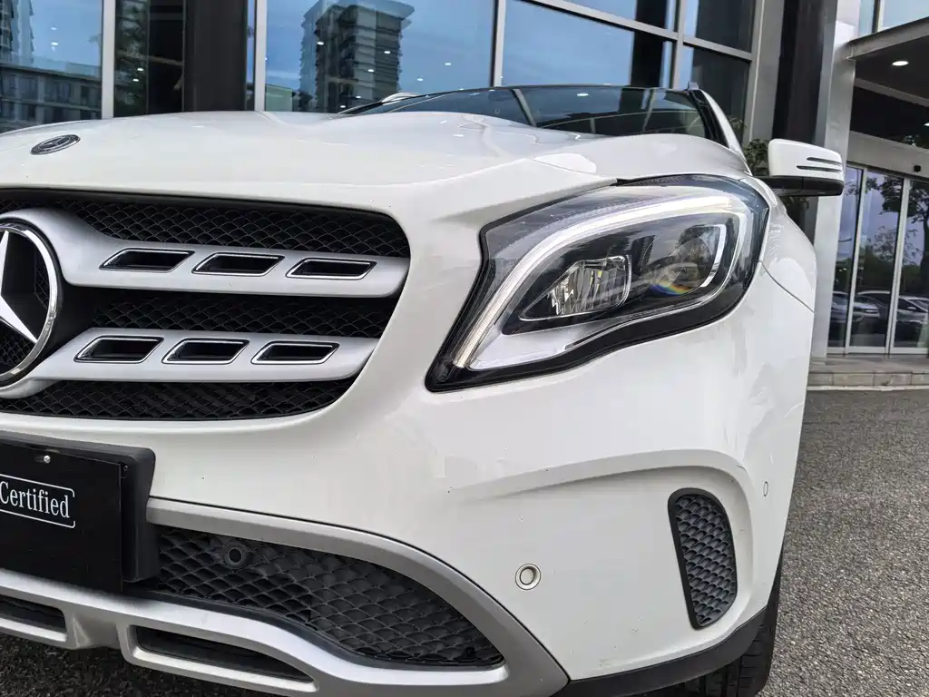 Mercedes-Benz GLA — миниатюра 6
