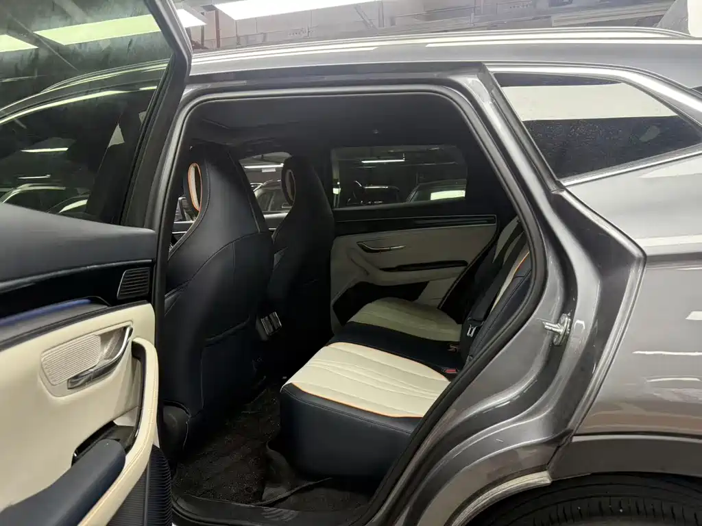 BYD Song Plus PLUS 2021 DM-i 51KM Luxury