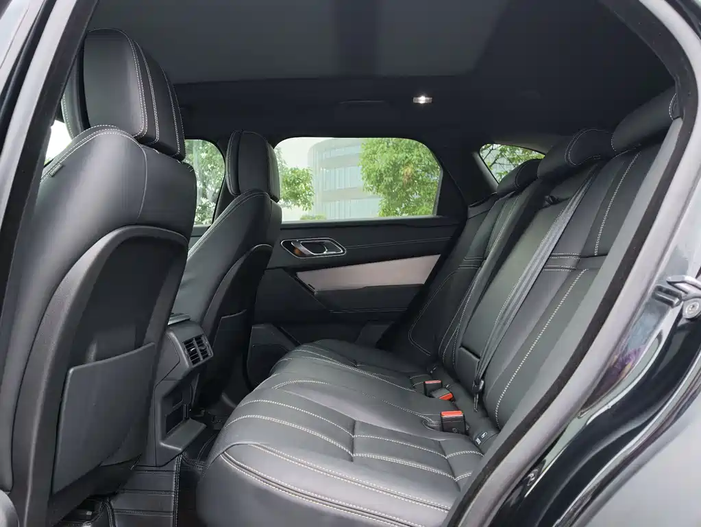 Land Rover Range Rover Velar 2023 250PS