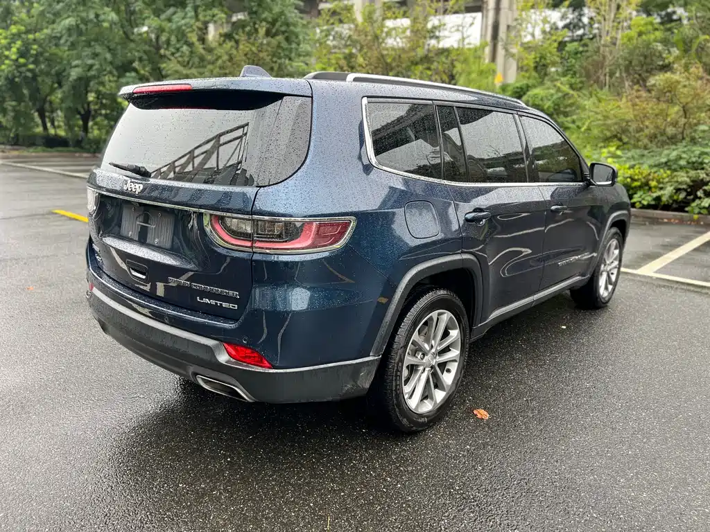 Jeep Grand Commander — миниатюра 5