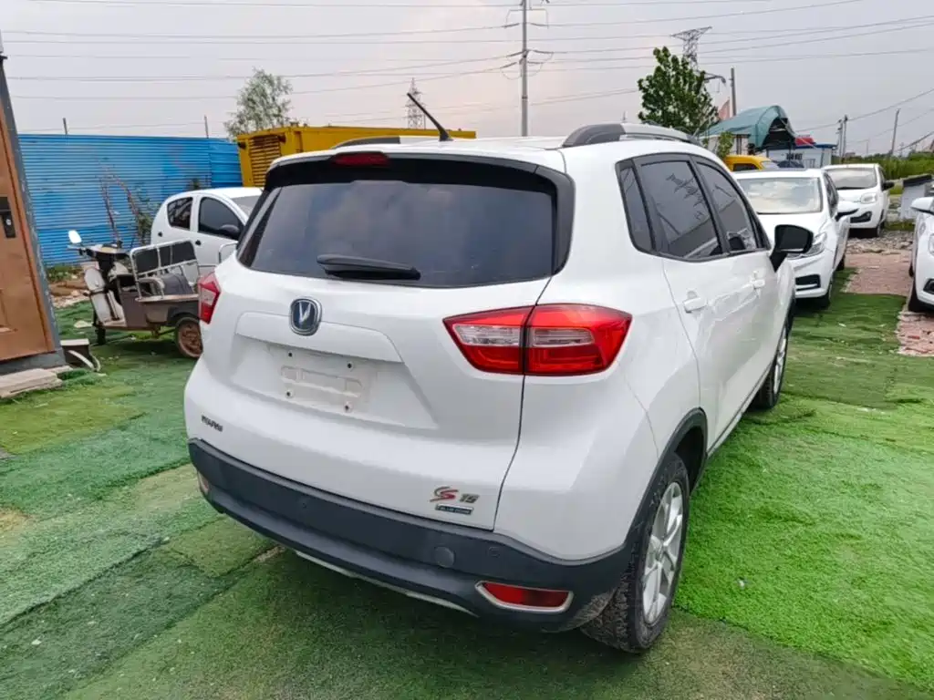 Changan CS15 — миниатюра 5
