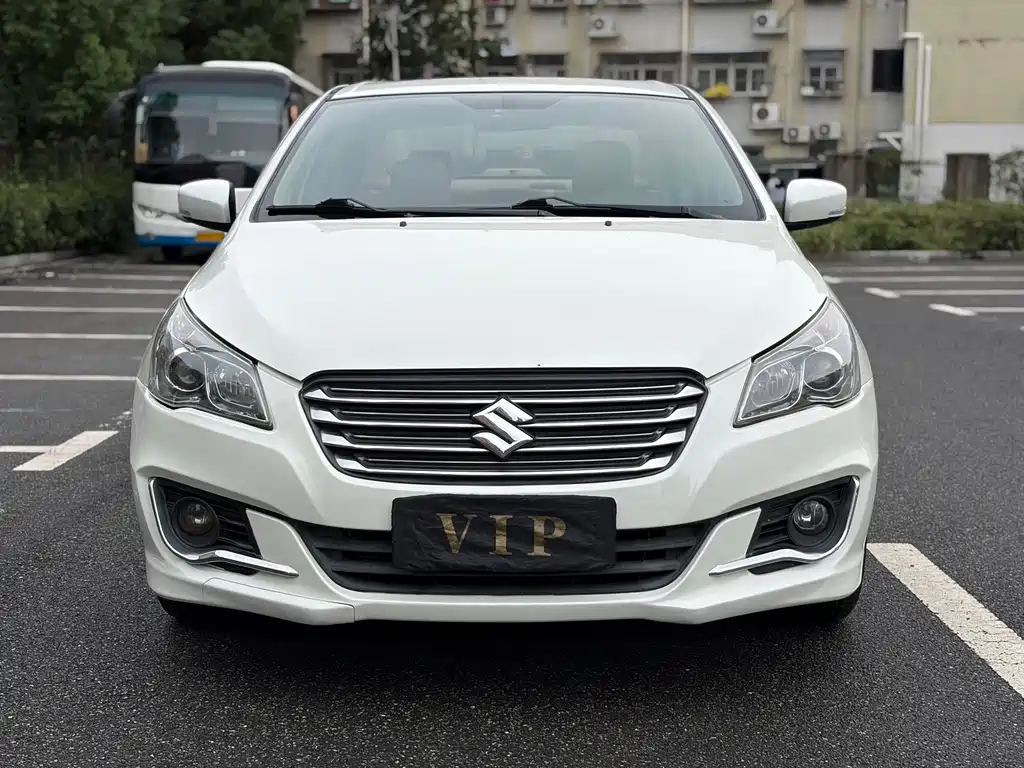 Suzuki Alivio — миниатюра 2