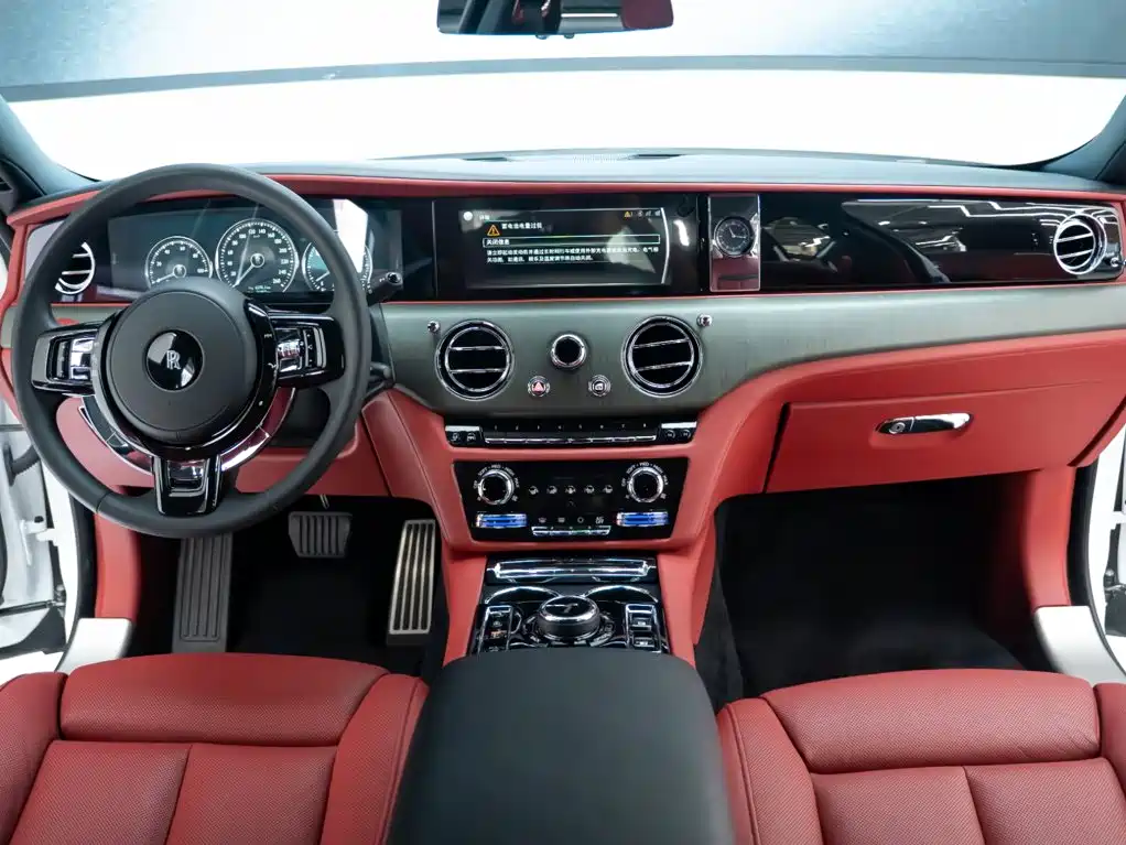 Rolls-Royce Ghost — миниатюра 10