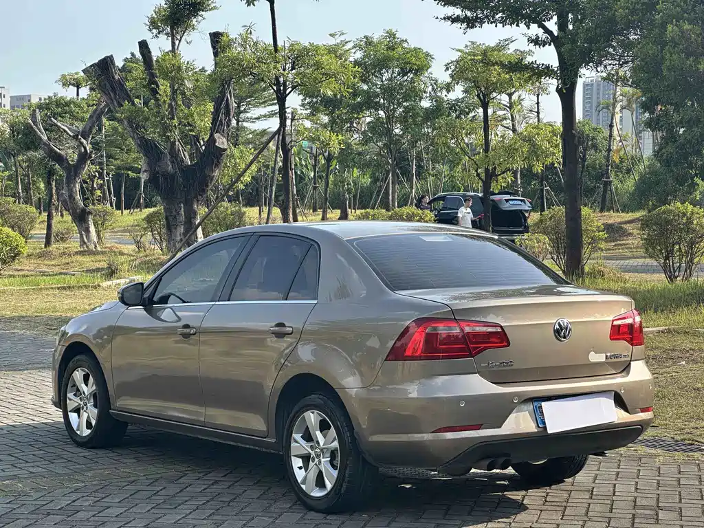 Volkswagen Bora — миниатюра 8