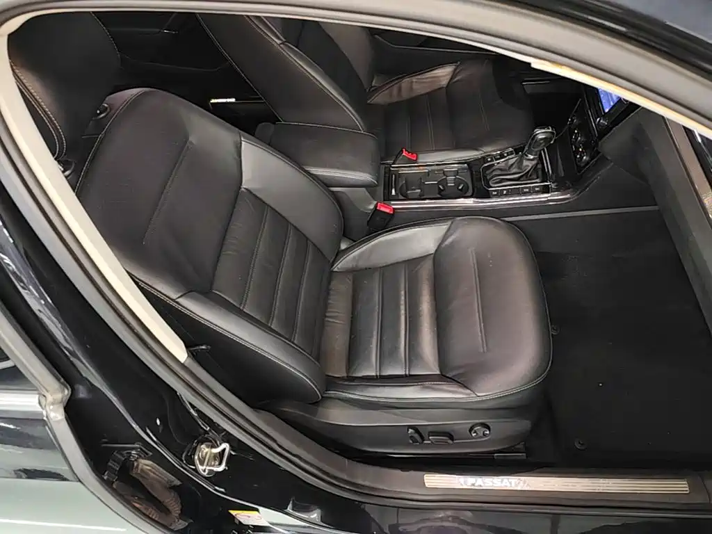 Volkswagen Passat — миниатюра 25
