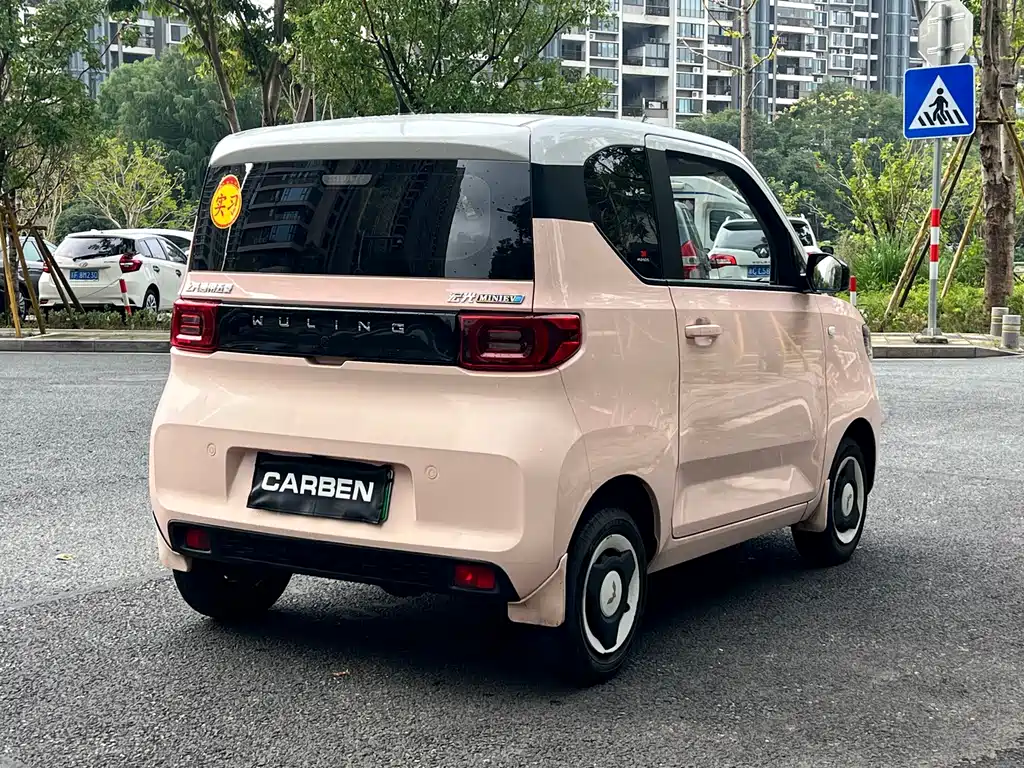 Wuling MINIEV — миниатюра 5