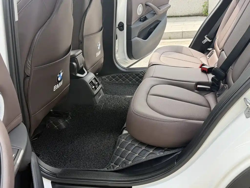 BMW X1 — миниатюра 5