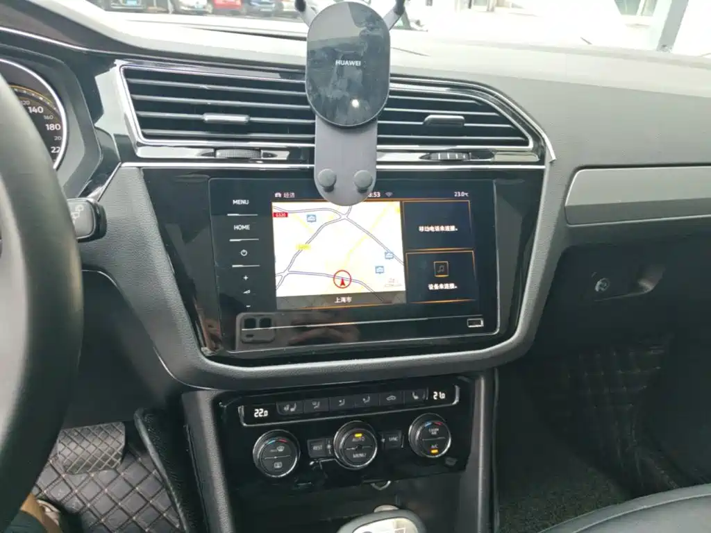 Volkswagen Tiguan L — миниатюра 13