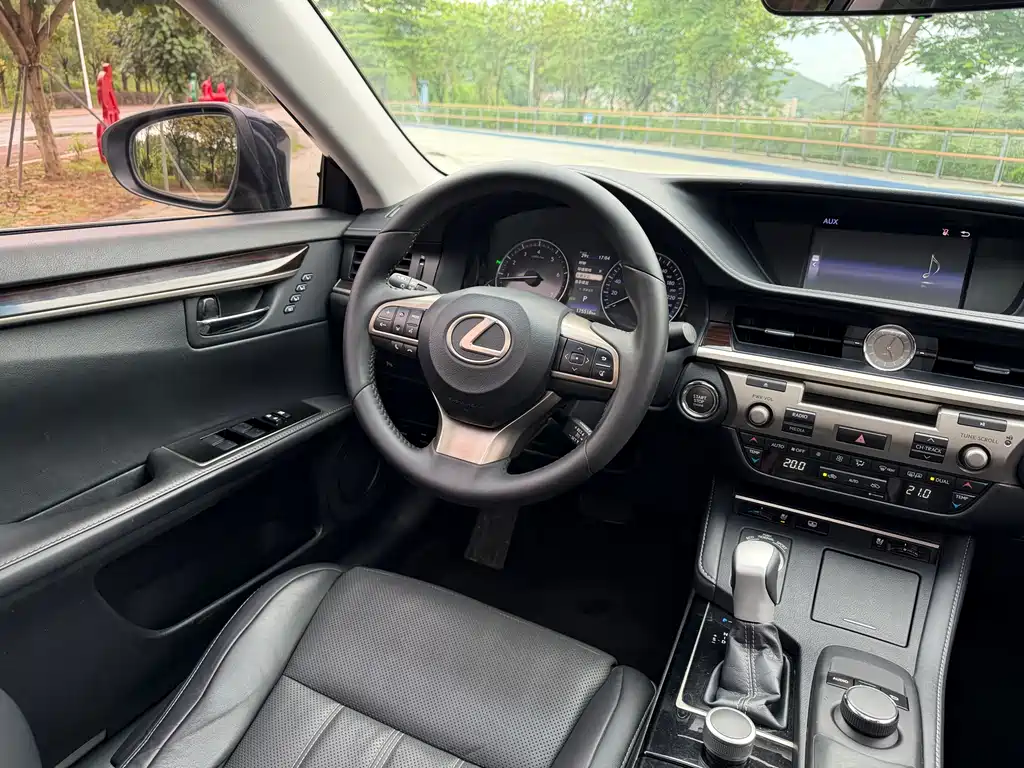 Lexus ES 2015 250 Elegant