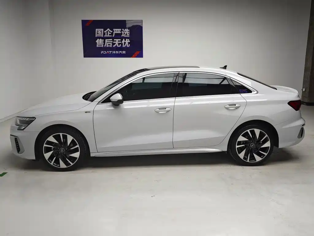 Audi A3 — миниатюра 9