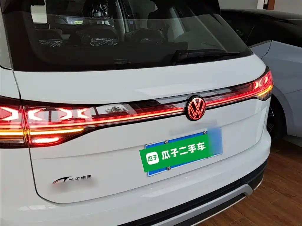 Volkswagen Tayron 2025 300TSI