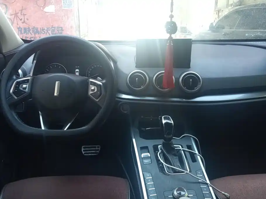 Wey Wey VV5 — миниатюра 12
