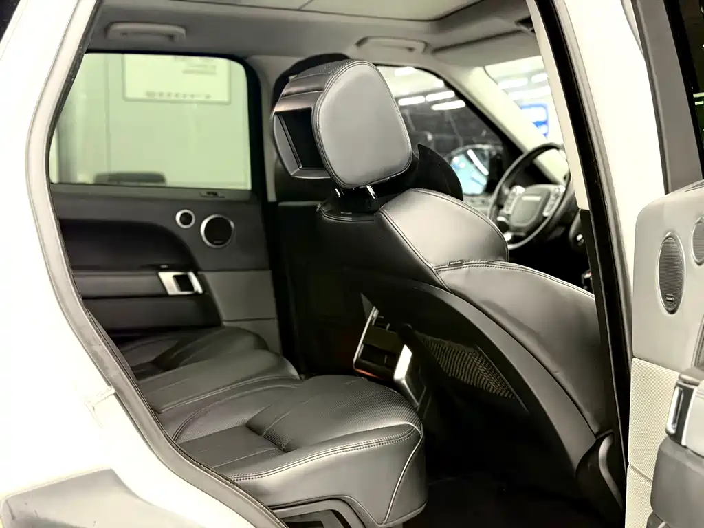 Land Rover Range Rover Sport 2014 3.0 SC V6 HSE DYNAMIC