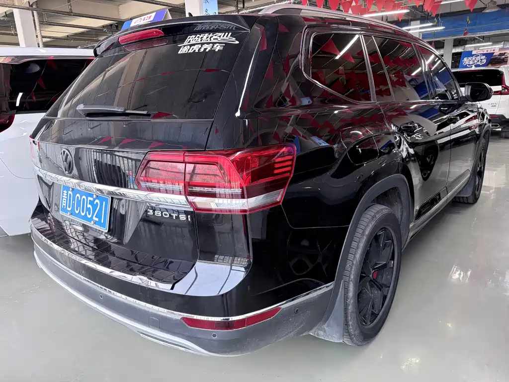 Volkswagen Teramont — миниатюра 18