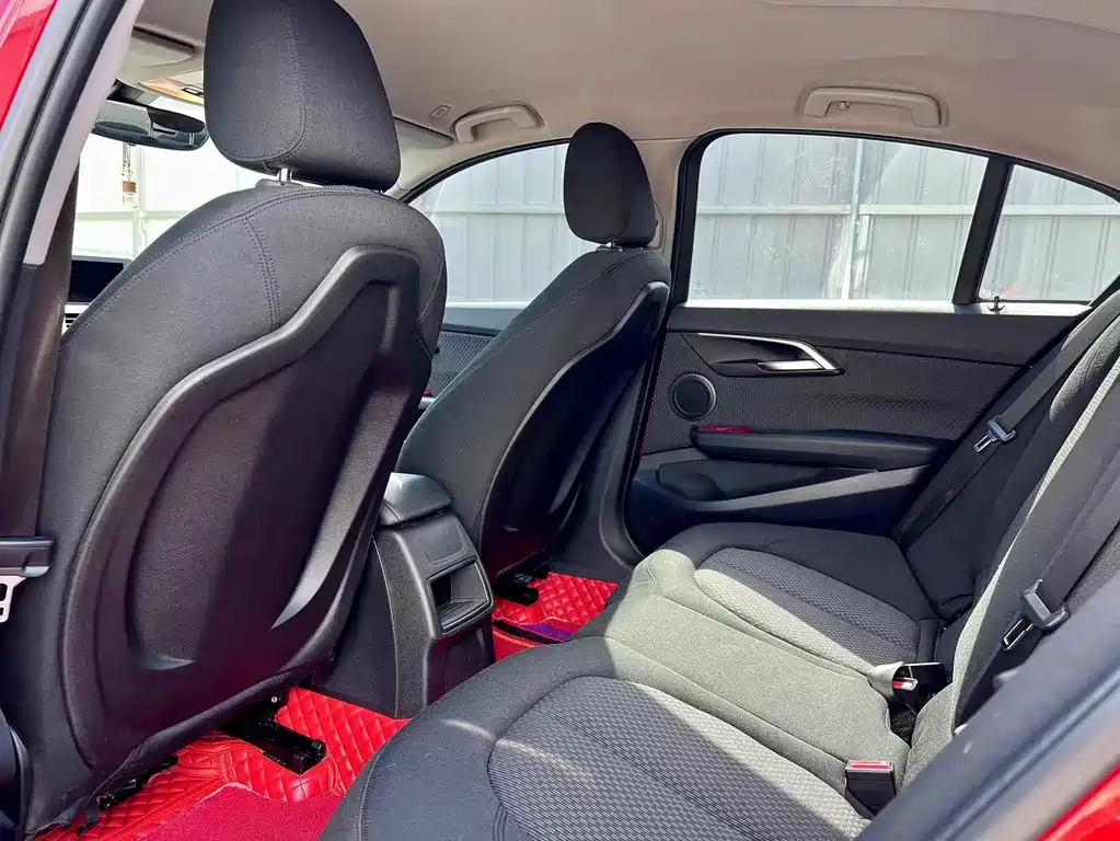 BMW 1 Series — миниатюра 10