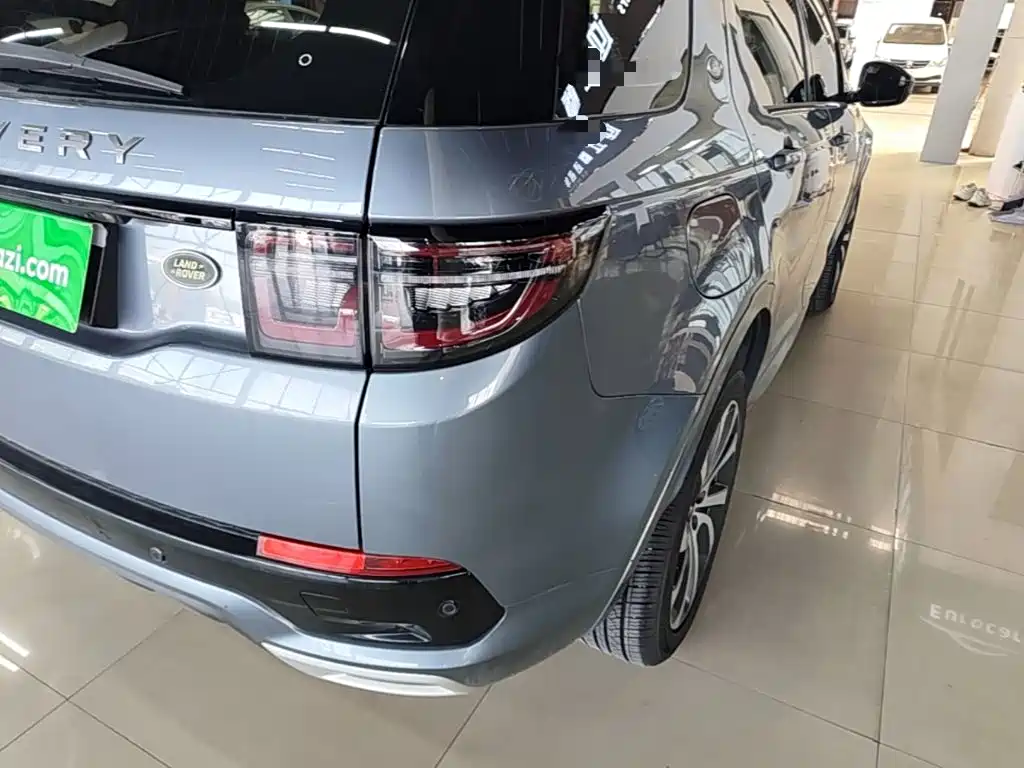 Land Rover Discovery Sport 2022 — фото 7