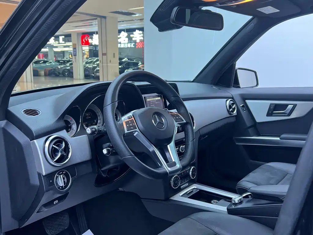 Mercedes-Benz GLK-Class — миниатюра 9