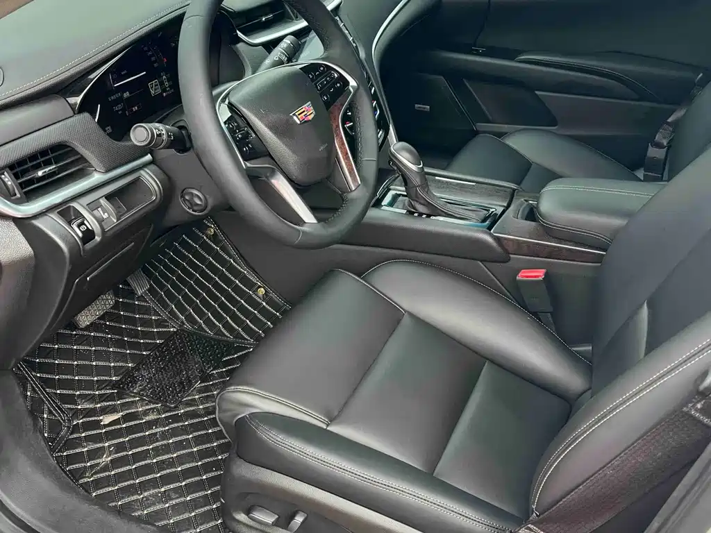 Cadillac XTS — миниатюра 7