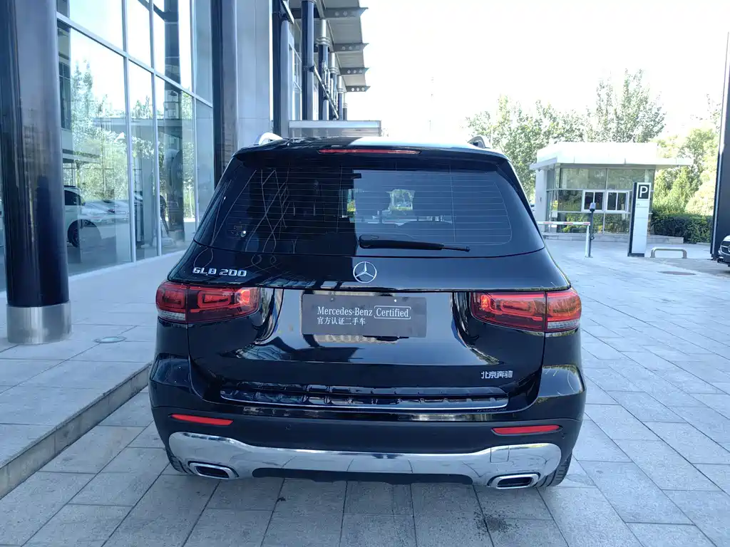 Mercedes-Benz GLB — миниатюра 5