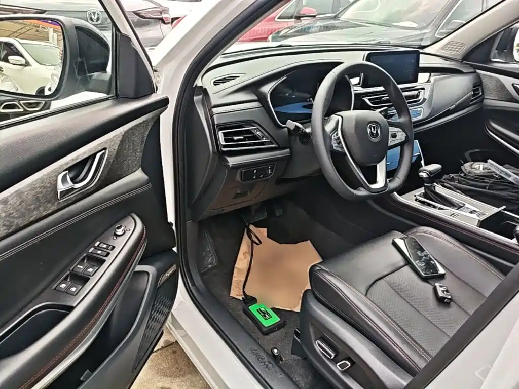 Changan CS75 — миниатюра 16