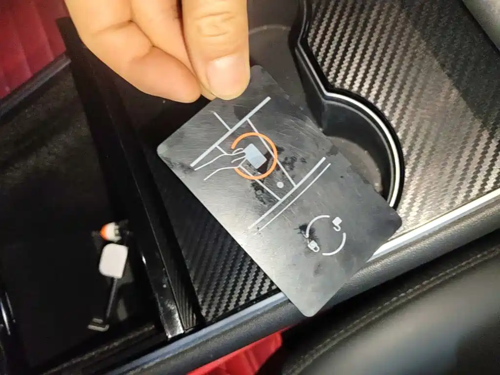 Tesla Model 3 — миниатюра 9