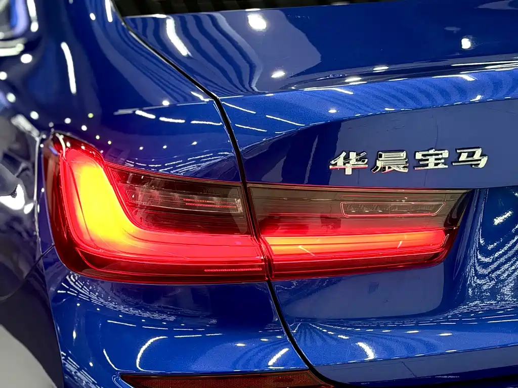 BMW 3 Series — миниатюра 18