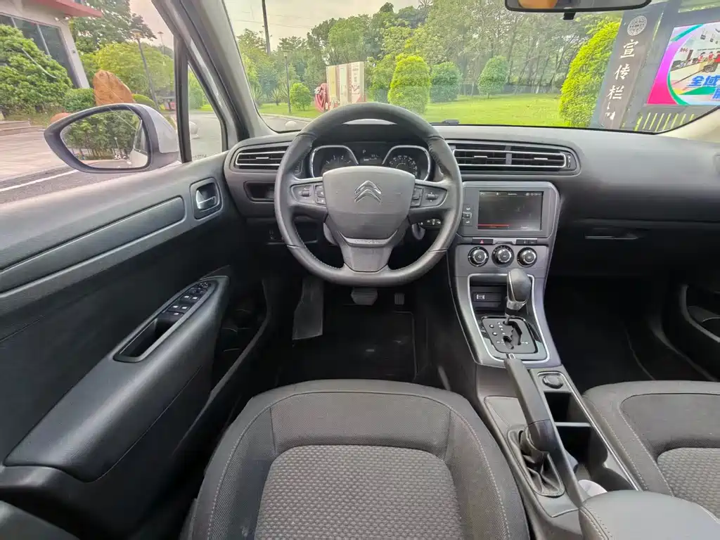 Citroen C4 — миниатюра 7