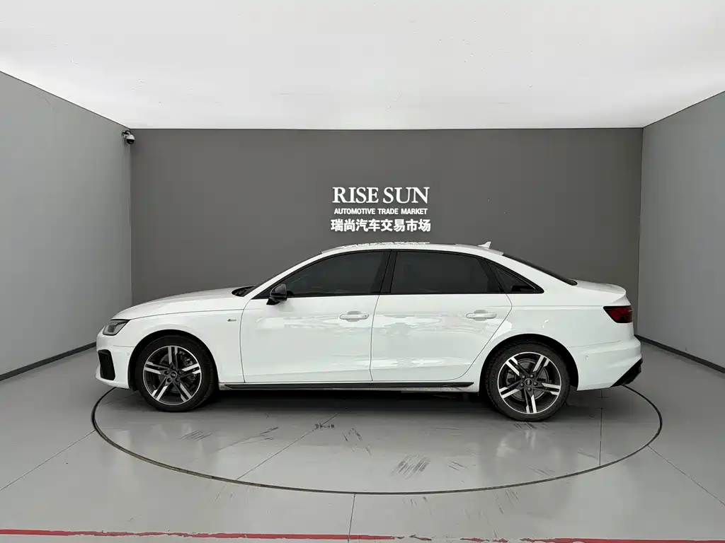 Audi A4L — миниатюра 4