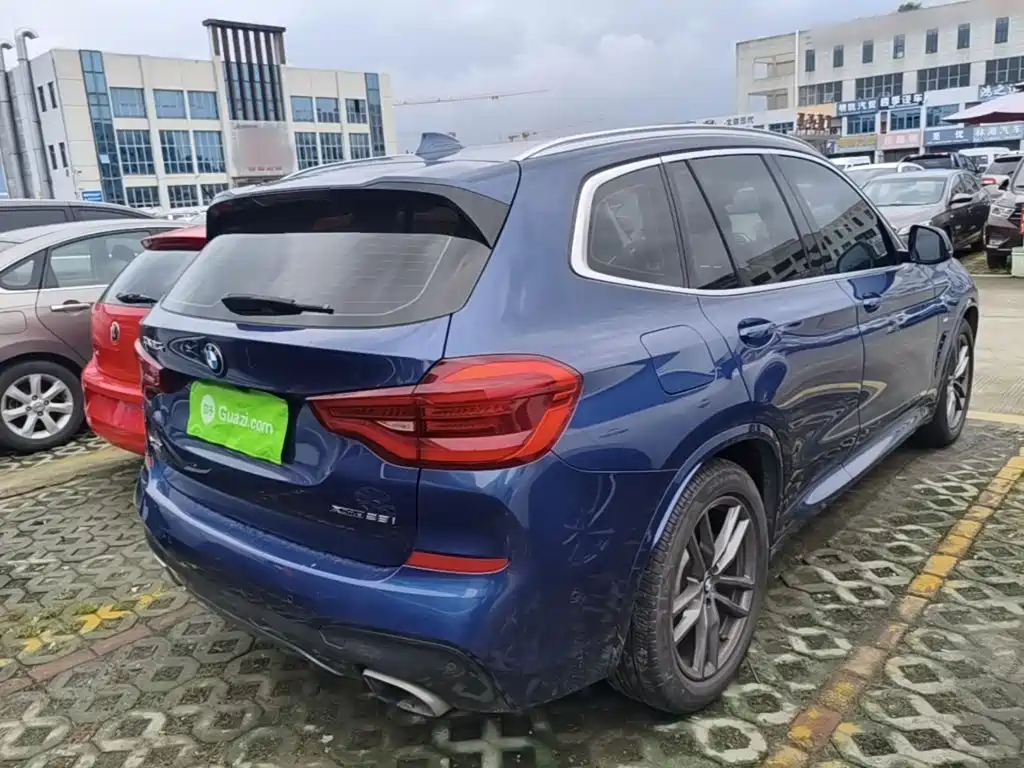 BMW X3 — миниатюра 7