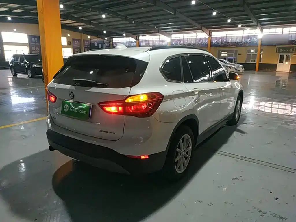 BMW X1 — миниатюра 7