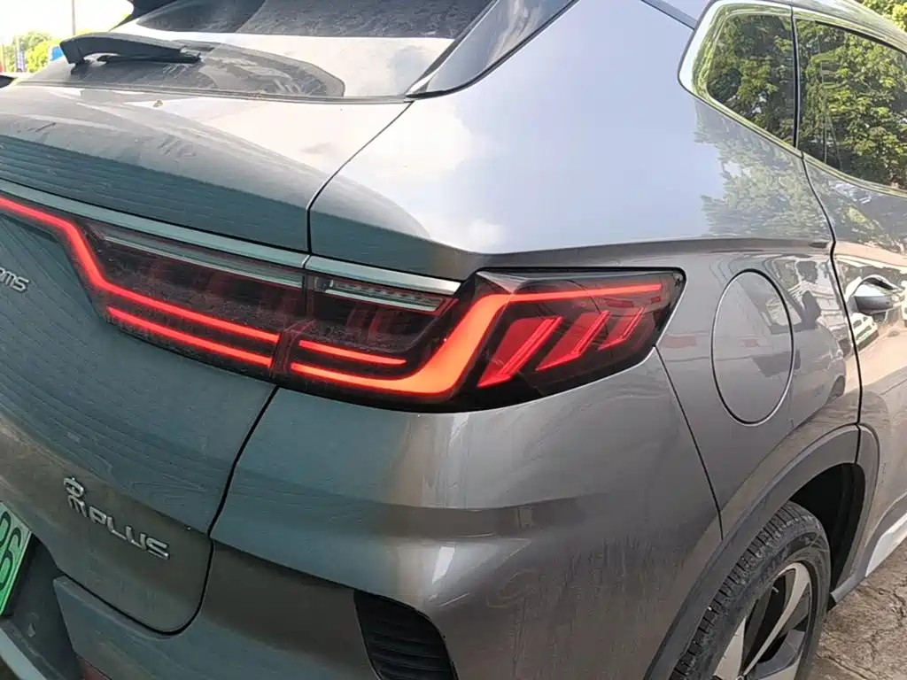 BYD PLUS New Energy — миниатюра 8