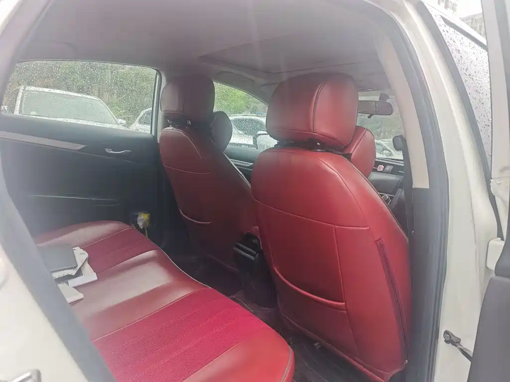 Honda Civic — миниатюра 5