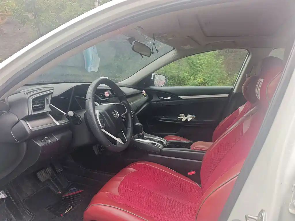 Honda Civic — миниатюра 11