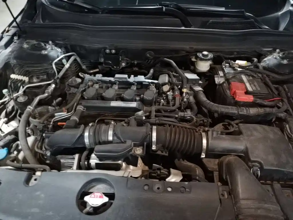 Honda Accord — миниатюра 23