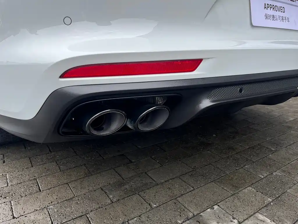 Porsche Panamera Hybrid — миниатюра 18