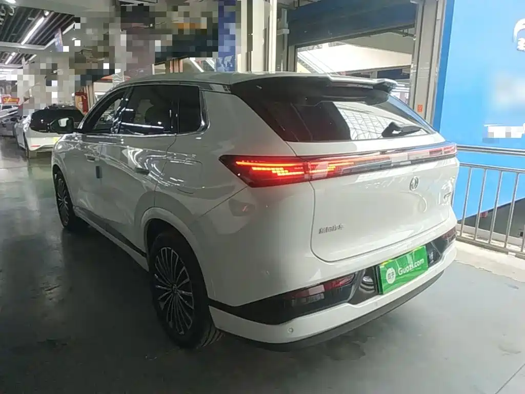 Dongfeng L8 2025 185KM