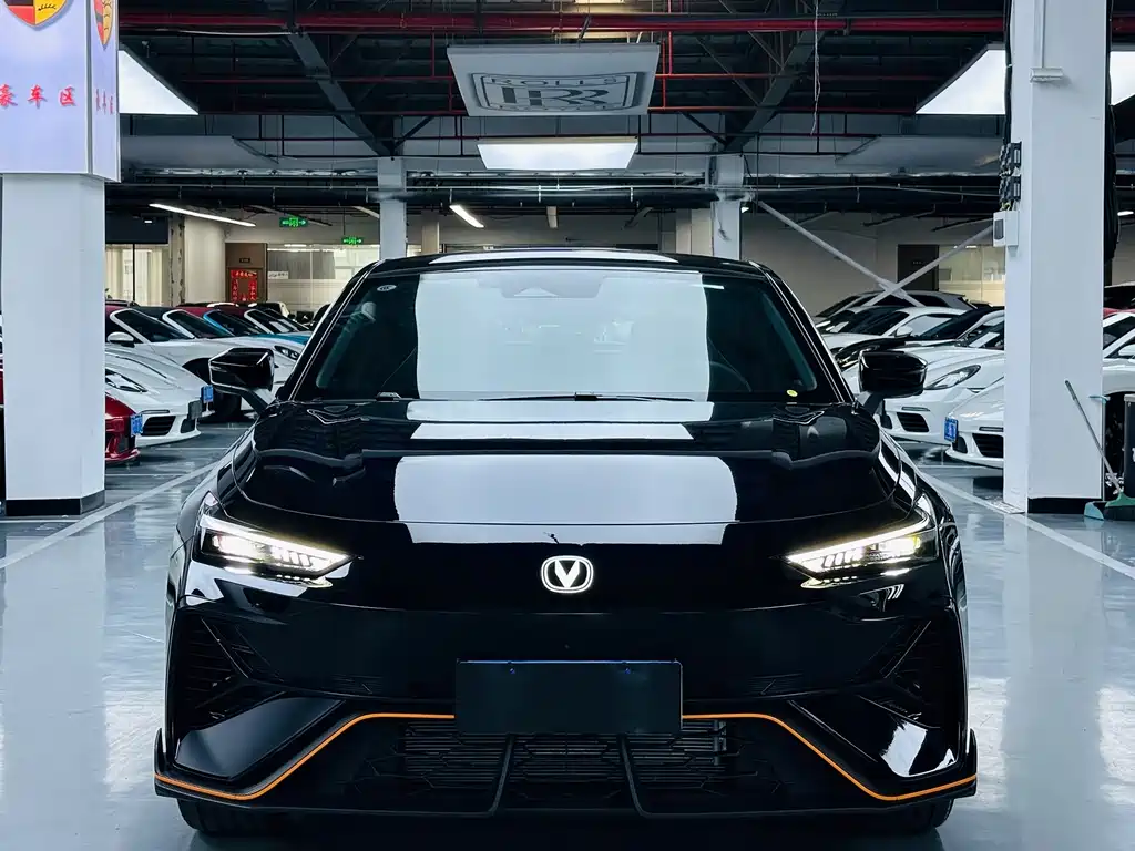 Changan UNI-V — миниатюра 2