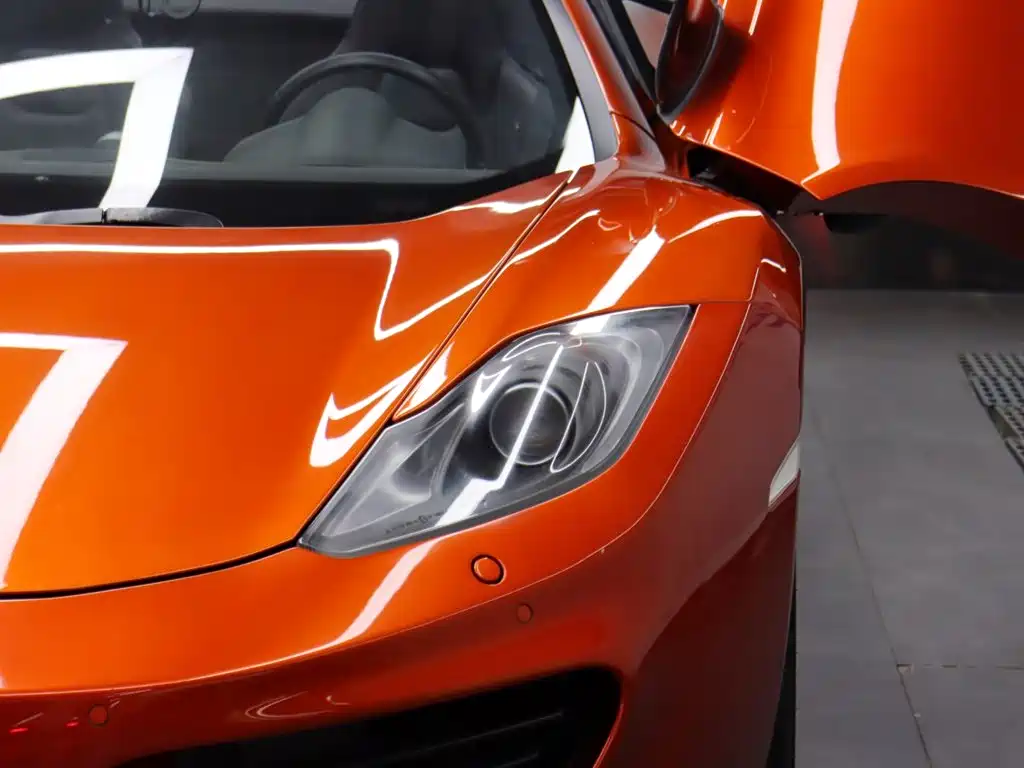 McLaren 12C — миниатюра 6