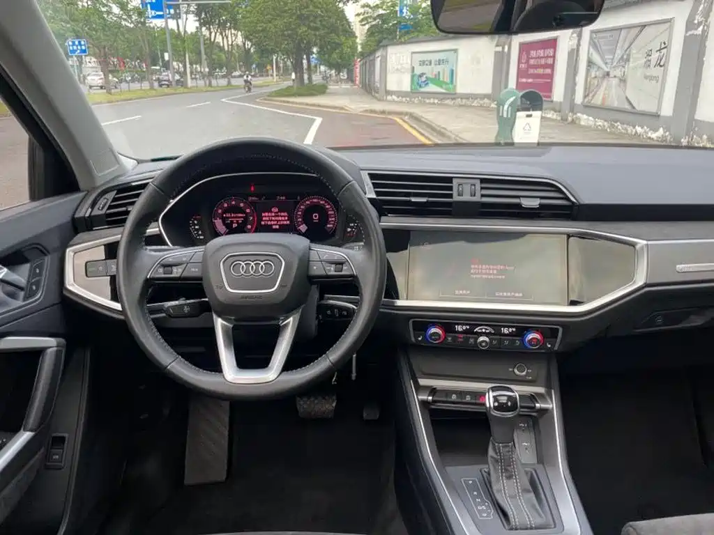 Audi Q3 — миниатюра 14