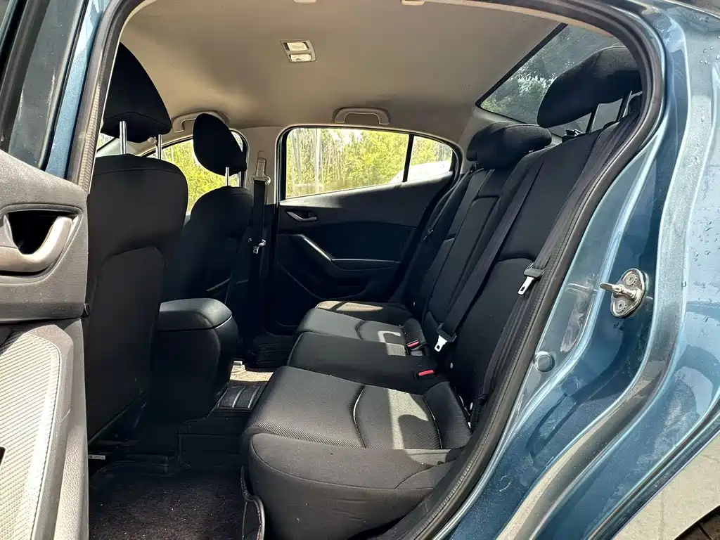 Mazda 3 Axela — миниатюра 6