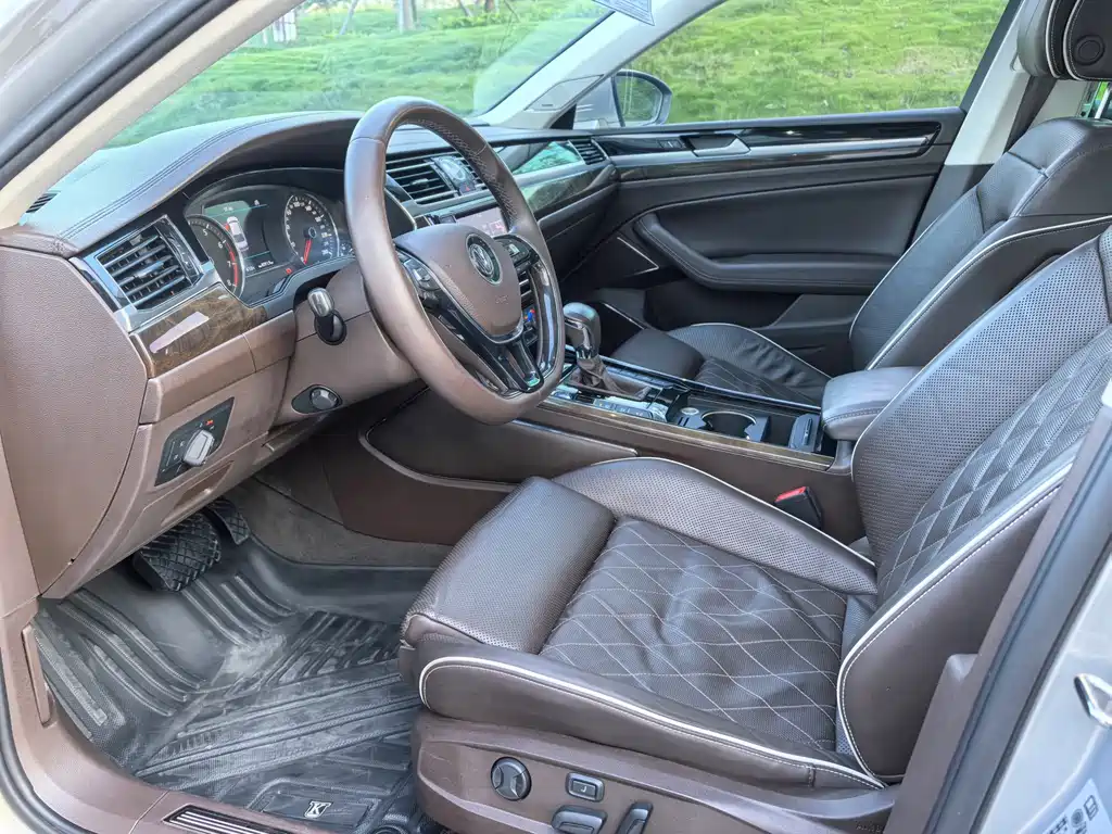 Volkswagen Phideon 2018 380TSI Flagship