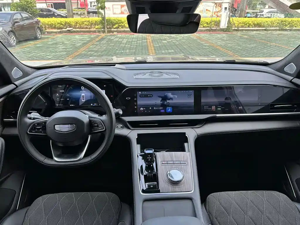 Geely Xingyue L — миниатюра 8